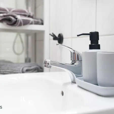 Apartment Mit Netflix, Boxspringbett&terrasse We 17