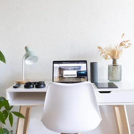 Mit Netflix, Boxspringbett&terrasse We 17 Apartment